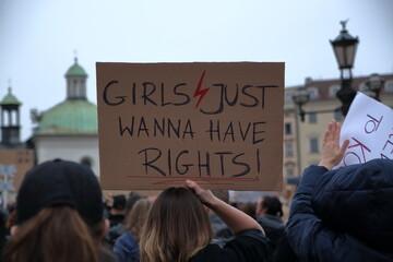 Feminizme Karşı Olan Önyargının Sebebi Nedir?