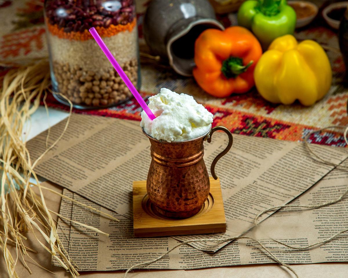 Türk’ün Beyaz Kodu: Ayran -Türk Sofralarının Vazgeçilmez İçeceği
