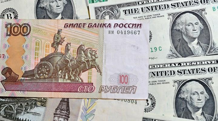 Rusya'nın SWIFT'ten Çıkartılması Ekonomisini Nasıl Etkiler?