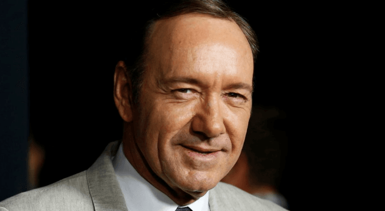 Kevin Spacey, Cinsel Saldırı Suçlamasıyla İngiltere Mahkemesine Çıkacak