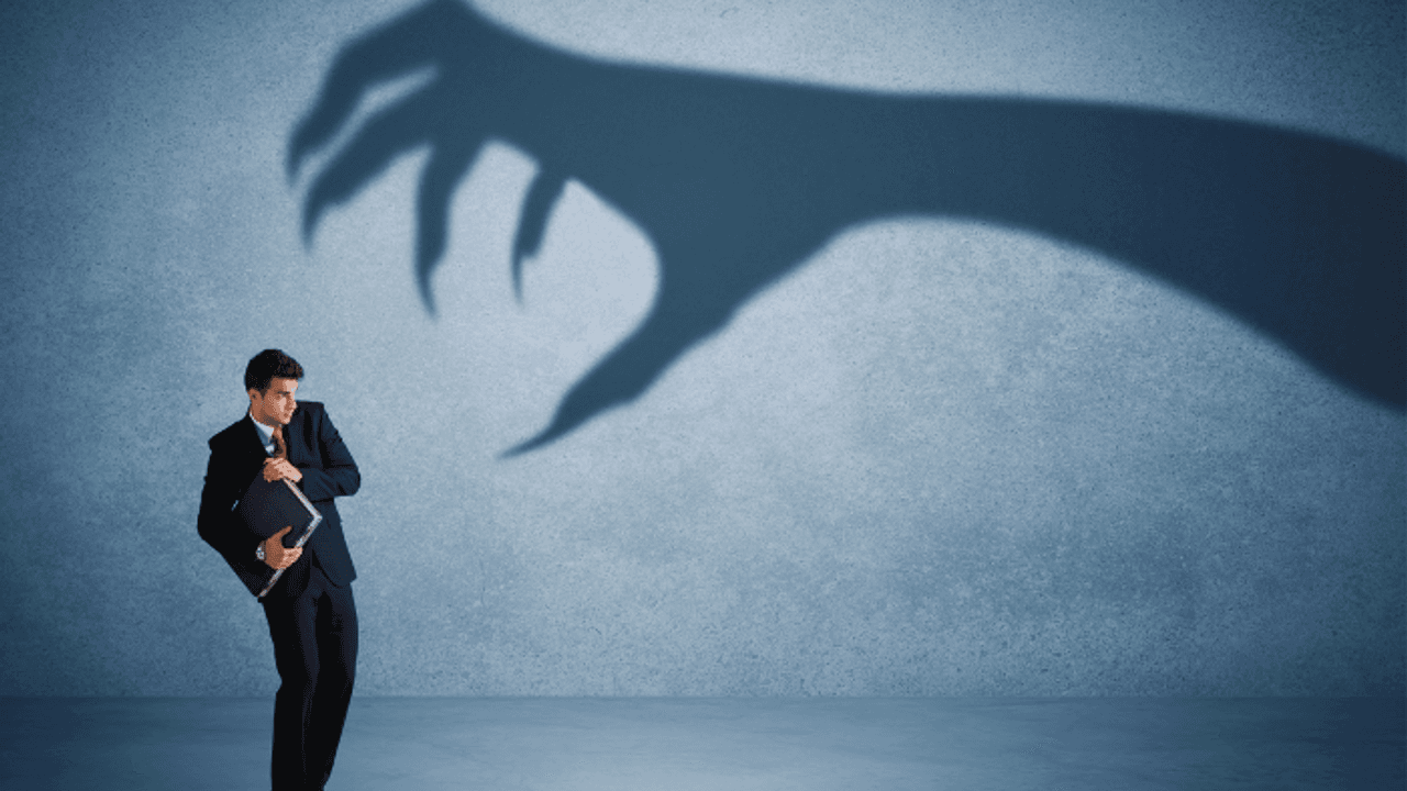 Yapay Korkuların Esirleriyiz