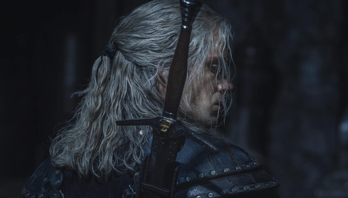 Henry Cavill, The Witcher'daki Rolünden Ayrıldı
