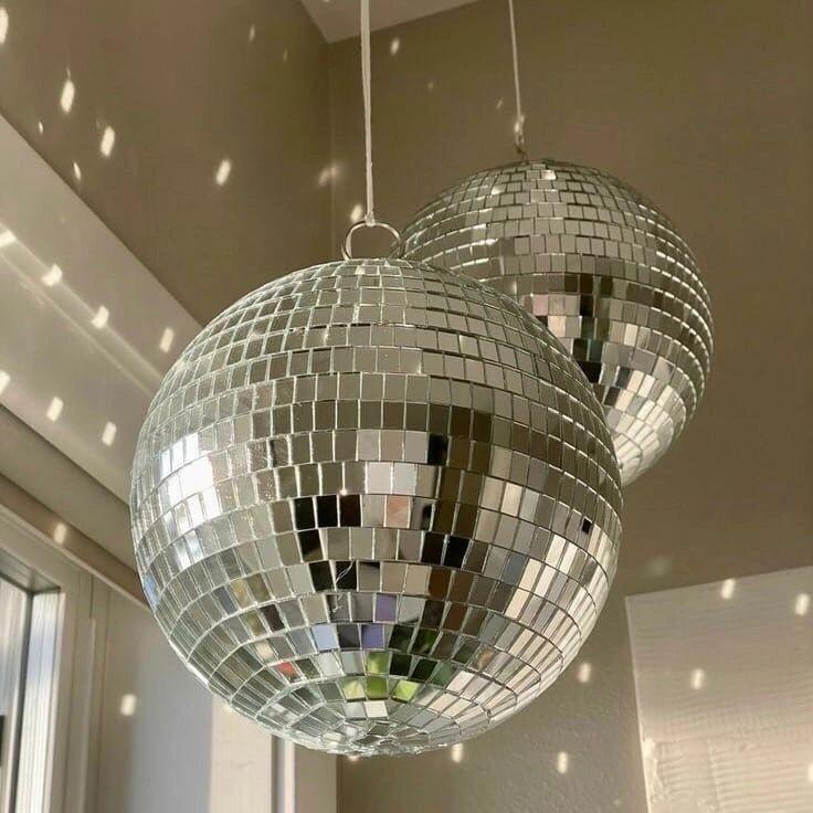 Mirrorball