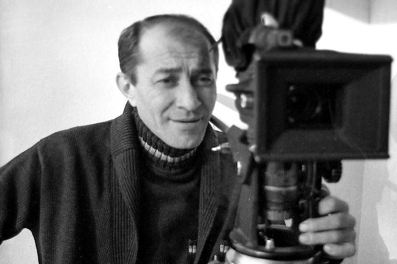 Filmleri Hala Günümüzde İzlenen İsim: Ertem Eğilmez