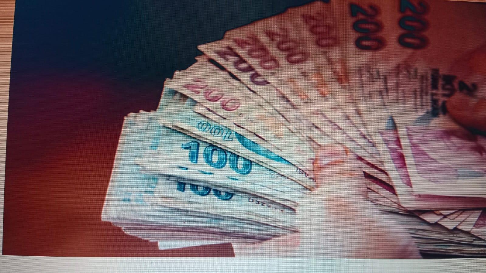 Tüketim, Üretim, İşsizlik