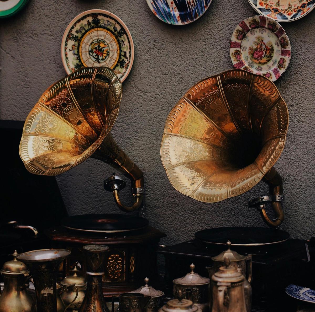 Gramophone (Gramofon)