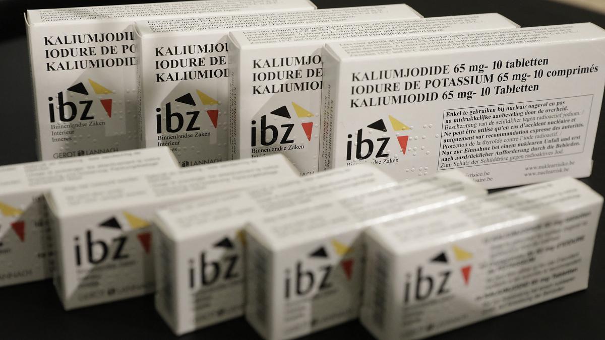 Avrupalılar Nükleer Saldırı İhtimaline Karşı İyot Tabletleri Alıyor