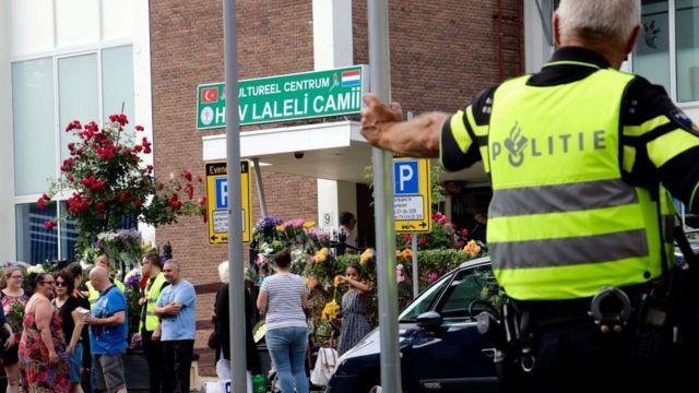 Aşırı Sağcı Pegida Örgütü İftar Saati Hollanda'daki Camilerin Önünde Domuz Pişirecek