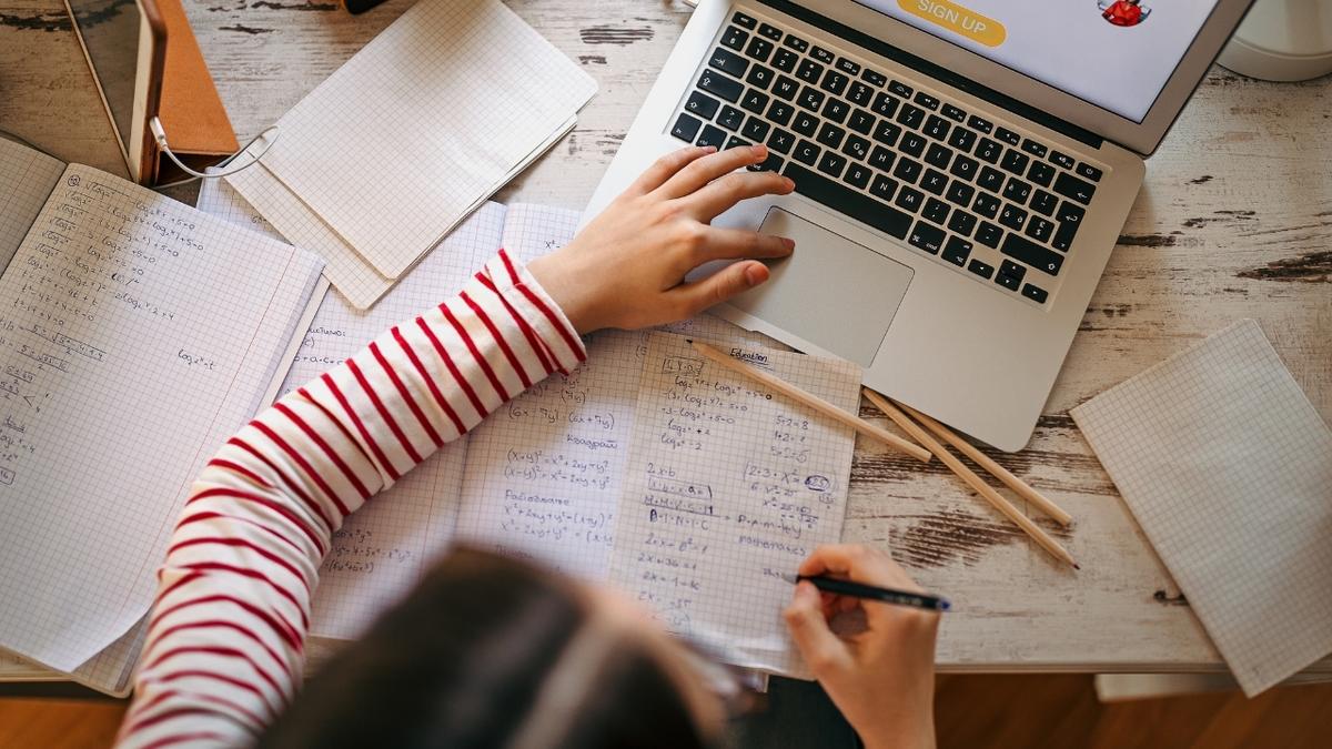 Çoklu Ortam Tasarımı: Öğrenmenin Psikolojisi ve Prensipleri